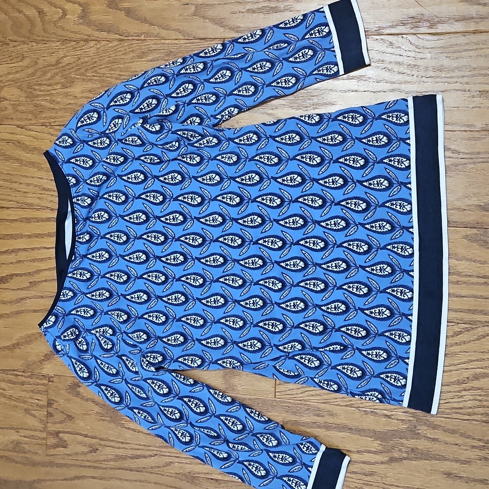 The TALBOTS Tee Womans 3/4 Sleeve Knit Blue Paisley Print T-Shirt XS
